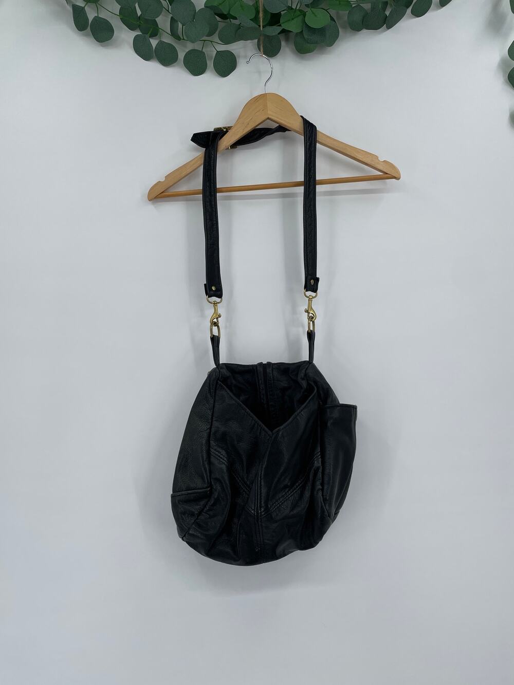 Victoria Leather Co "The Original" Made in USA Black Genuine Leather Bucket Bag